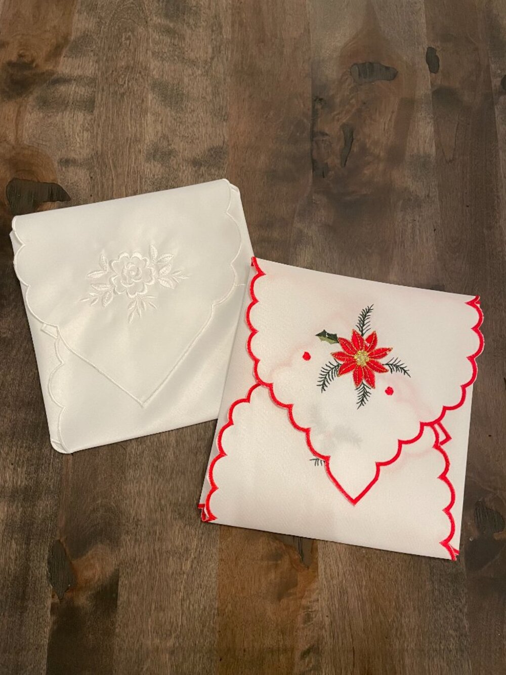 Bread Basket Liners - Embroidered Set of 2 NEW